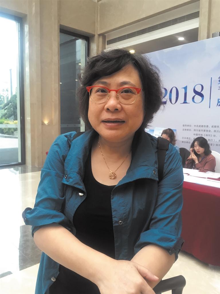 中外百余位诗人共赴第二届成都国际诗歌周