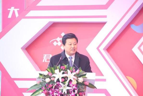 正大集团中国区资深副董事长李瑞寒在卜蜂莲花徐州店开业典礼上今年6