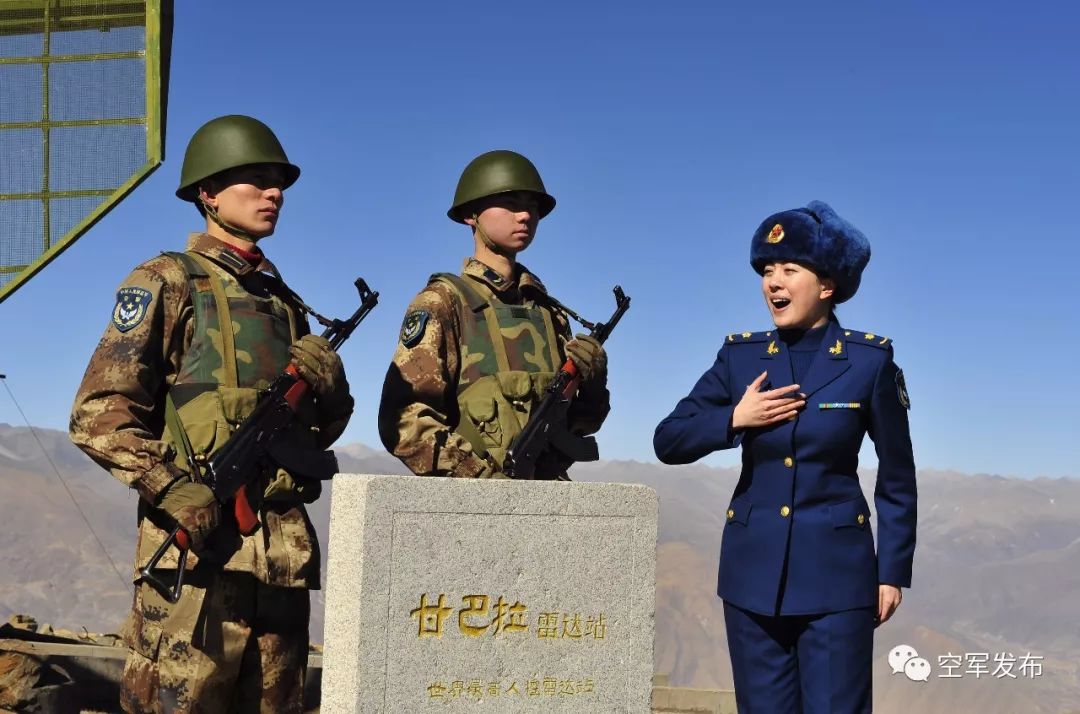 空政文工团歌声飘过68年挥手告别同样是助力改革强军