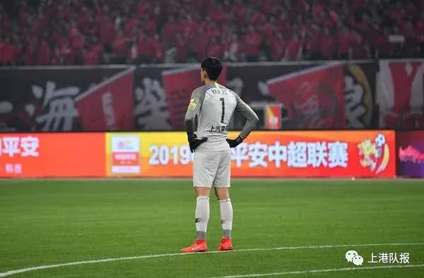 最后时刻被绝杀,上港队主场不敌重庆斯威_手机