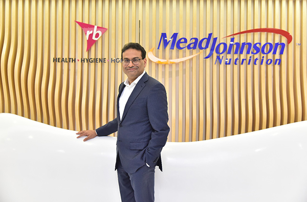 利洁时集团ceo履新首日赴中国开学成立利洁时美赞臣基金会