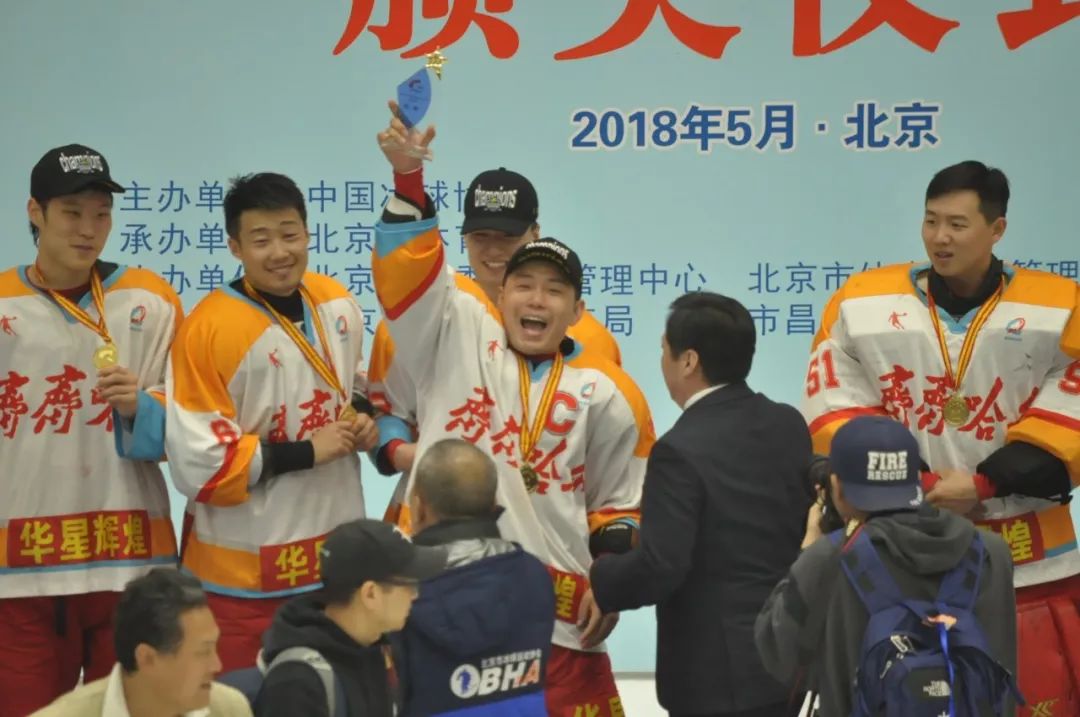 领导人接见、国家队直通2022、全锦赛冷门…