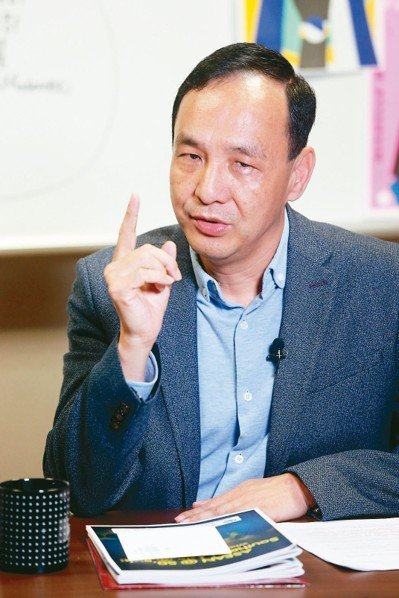 朱立伦评蔡英文施政三年多来一直走对抗的错路