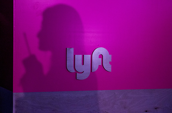Lyft IPO前,投资大佬伊坎和索罗斯做了这笔股票
