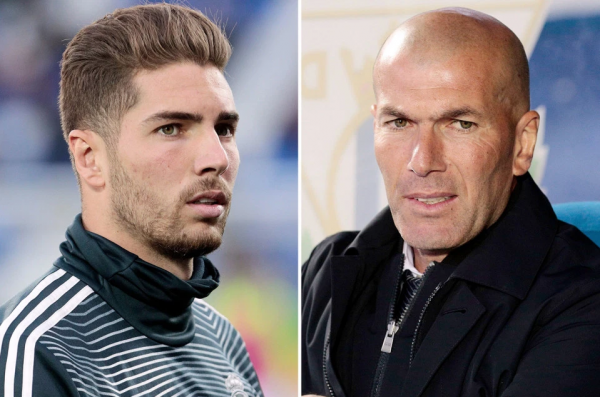 乔·范德萨在曼联开始了自己的职业生涯,他的父亲在那里效力了六年