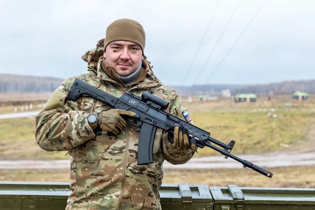 面世7年ak12终于装备俄军为啥这支更差的枪却能中标轻武专栏