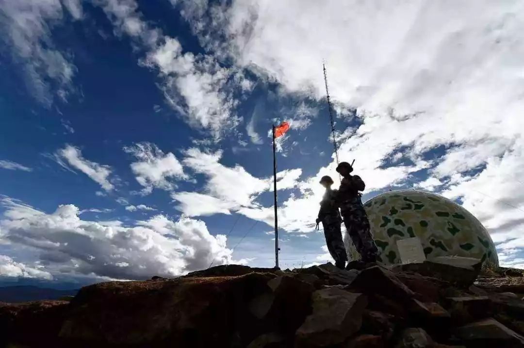 市委正局级退休干部武汉老年大学原副校长抗战中的国民革命军32军作者