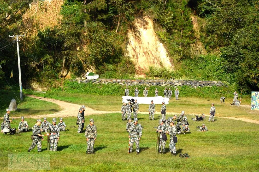 迎战军事考核,边防部队的训练场热火朝天