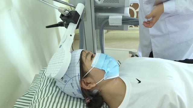 失眠焦虑抑郁症患者的福音西昌市第二人民医院引进经颅磁刺激治疗仪