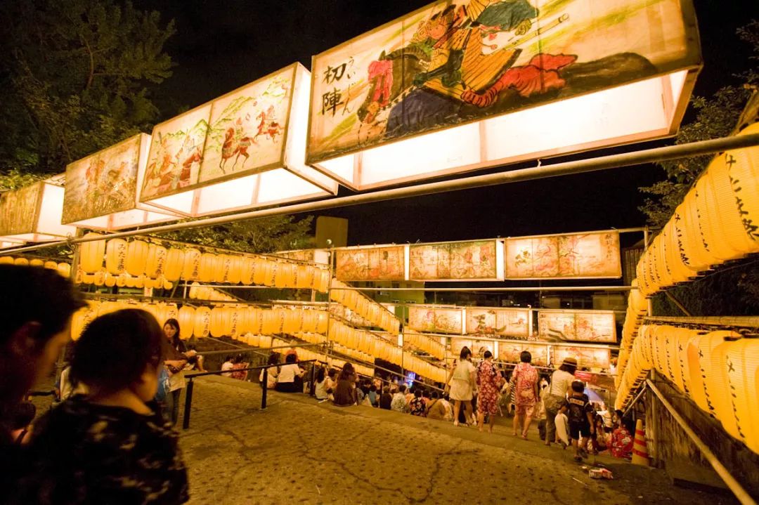 日向火男夏祭 /举办时间:2018年8月3～4日地点:宫崎县日向市站前广场