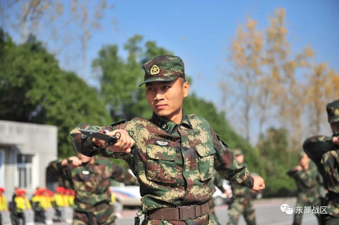 最神秘的火箭军军营是啥样走一起去看看