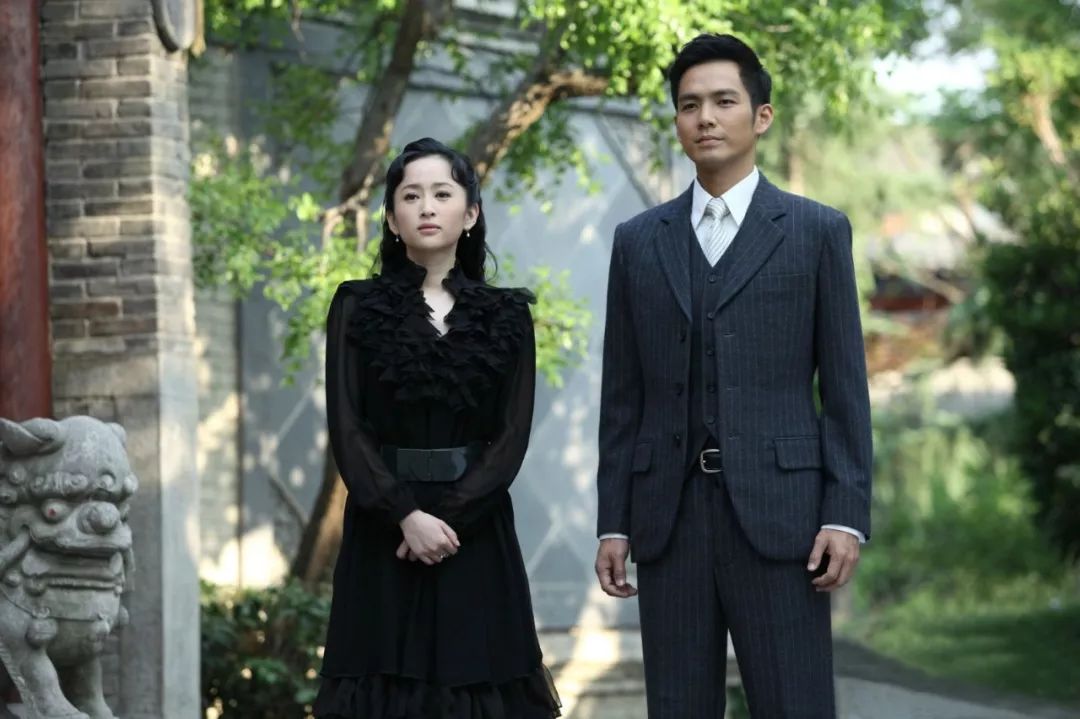 现在的杨蕊已经结婚生子,很少有新作推出,也很少有人再同时提起她和