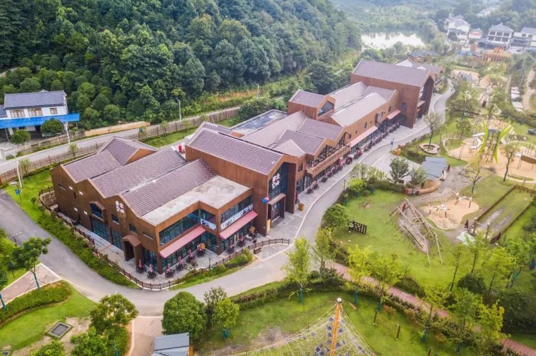 贝拉小镇新年游园会来袭!套餐直降401元!手快有