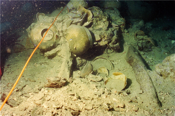 大洋深处的访客|让世界重新认识唐代的德国水泥商人|黑石|唐代|沉船