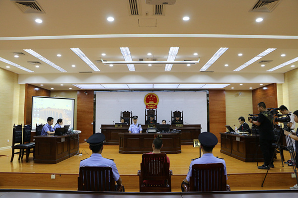 南宁永和桥225聚众斗殴案在江南区法院开庭审理