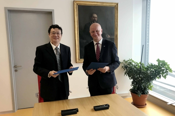 东南大学党委书记左惟率团赴法国雷恩一大等欧