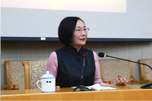 良好开始是成功的一半:罗美元受邀参加湖南农大创业讲座