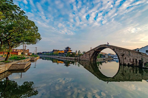 传承运河千年文脉 2018中国吴江莺湖文化旅游节开幕