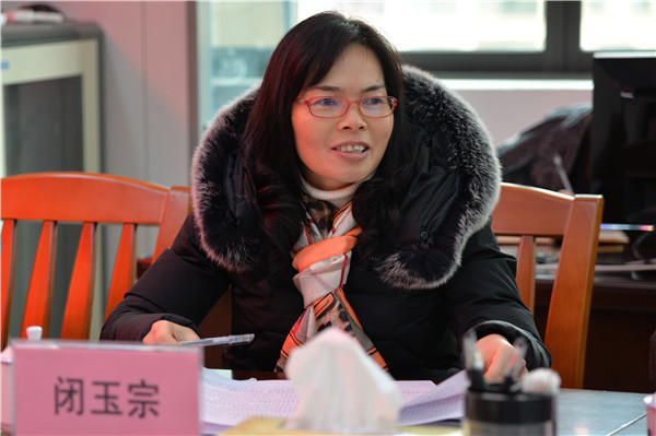 南宁市中院张培健院长到马山县与人大代表政协委员面对面征集意见和