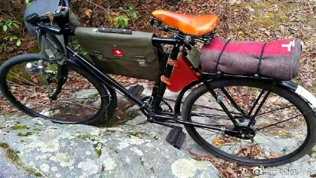 瑞士陆军军用自行车m05和m93测评功能十分齐全啊