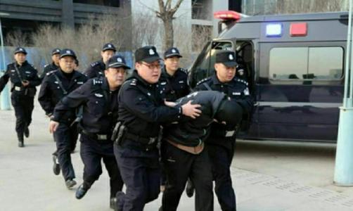 扫黑除恶,要严格保护举报人打消群众顾虑