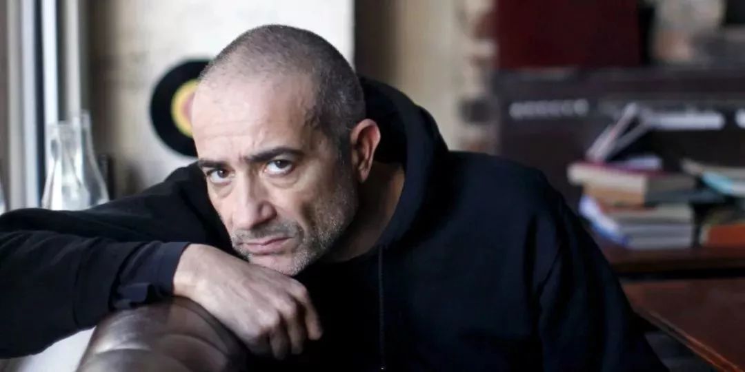 源于彼此的好奇-法国吉他演奏家serge与惘闻乐队吉他手谢玉岗的抑乐