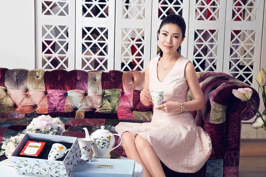 芭莎苏芒辞职惹人泪奔:有多少子女的遗憾,是不能再陪父母很多年