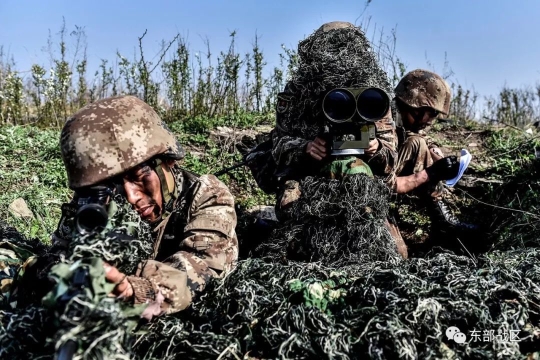 听风者临汾旅侦察分队组织高强度侦察训练