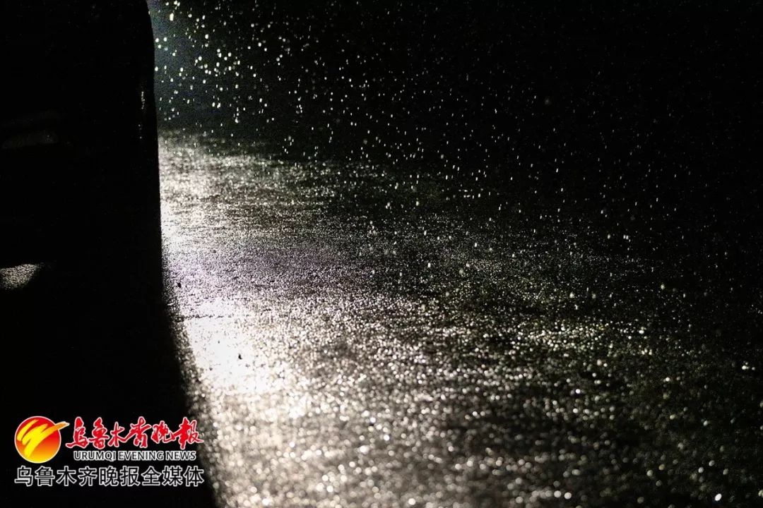 昨夜乌鲁木齐天气玩变脸雨雪轮番来清明小长假天气如何了解一下