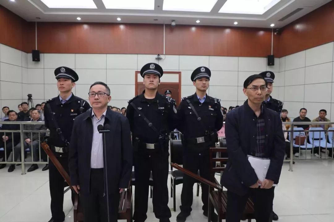 安徽池州学院原书记受审:被控贪污受贿220余万|池州学院|何根海|胡非