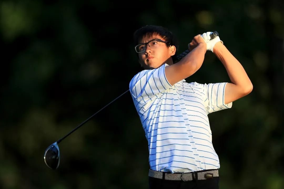 机会!窦泽成有望创造个人美巡赛最佳战绩