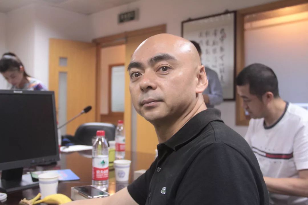 跑圈盛典茶话会众跑团代表出谋献策只为创建更好的深圳跑圈