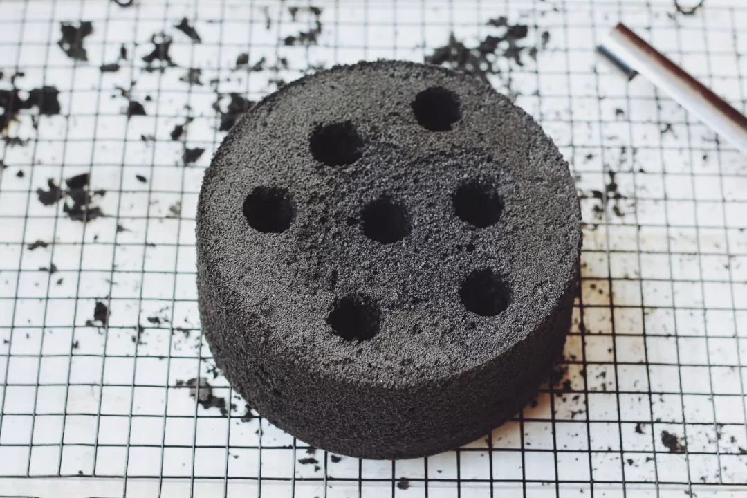 煤球戚风,凤梨酥,草莓冻芝士……153道甜点,一学就会