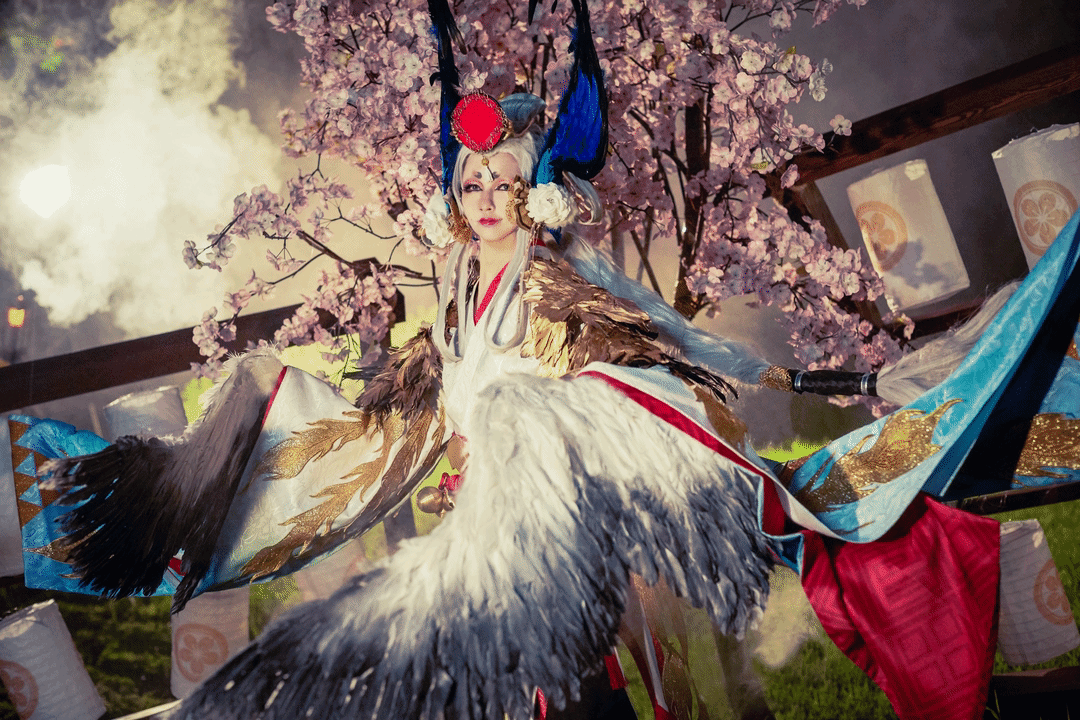 韩国美女cos《阴阳师》姑获鸟金銮羽鹤 唯美妖艳略撩人