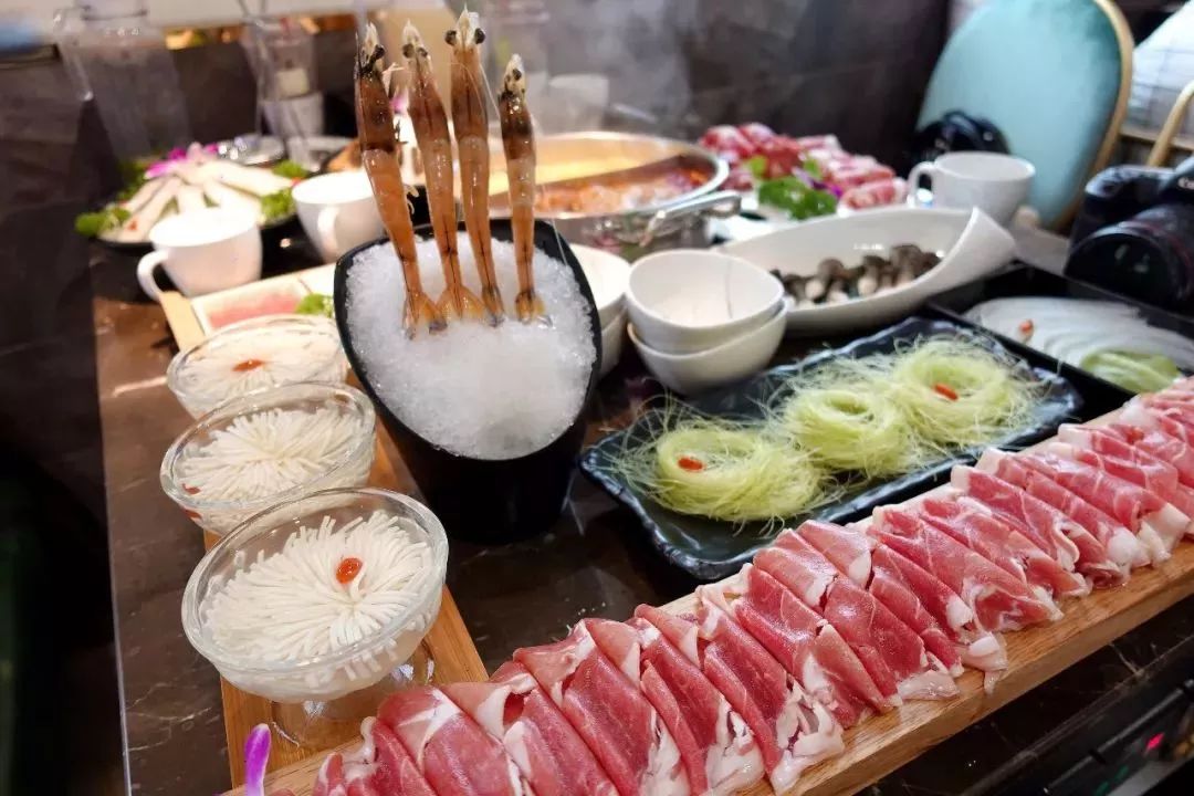 福利丨接受来自梅茜小姐的美食暴击不甘寂寞的文艺青年送上的樱花豆捞