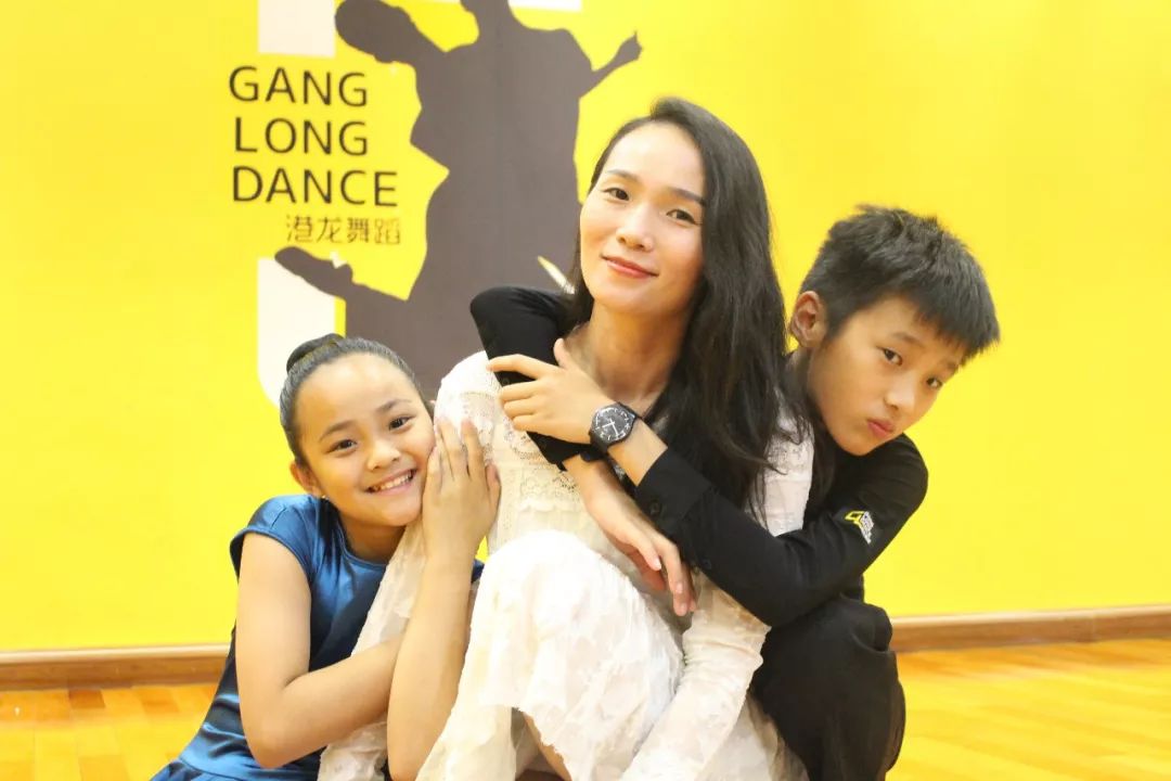 中国舞老师竟然让她的孩子去跳拉丁舞
