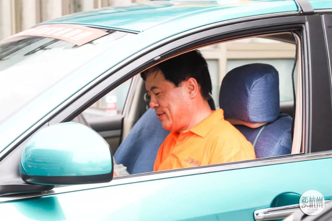 一干14年,他做的这件事让杭州人纷纷点赞