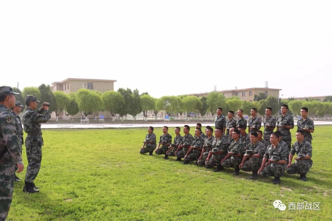 决胜考场防空利剑威名扬