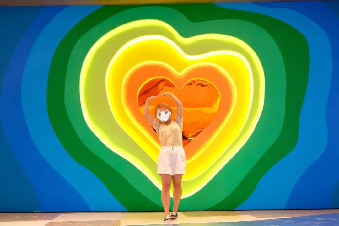 迷幻网红墙万象汇1f潮涌厅想要拍潮流大片就是这么easy结合立体道具