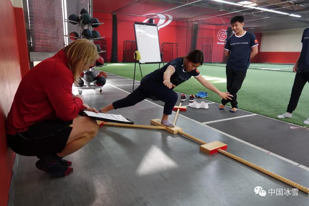 适合大班的趣味体能锻炼项目 冬季儿童运动小游戏推荐
