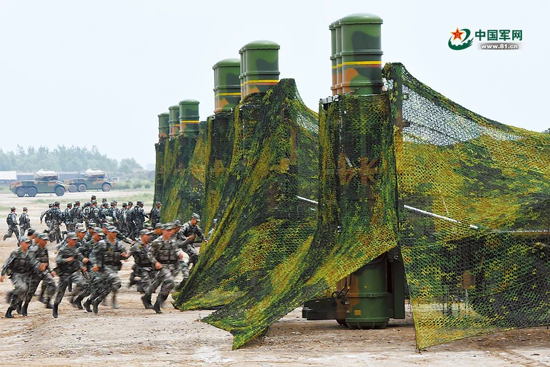 高清大图!空军"蓝盾-18"地面多军兵种联合防空演习掠影