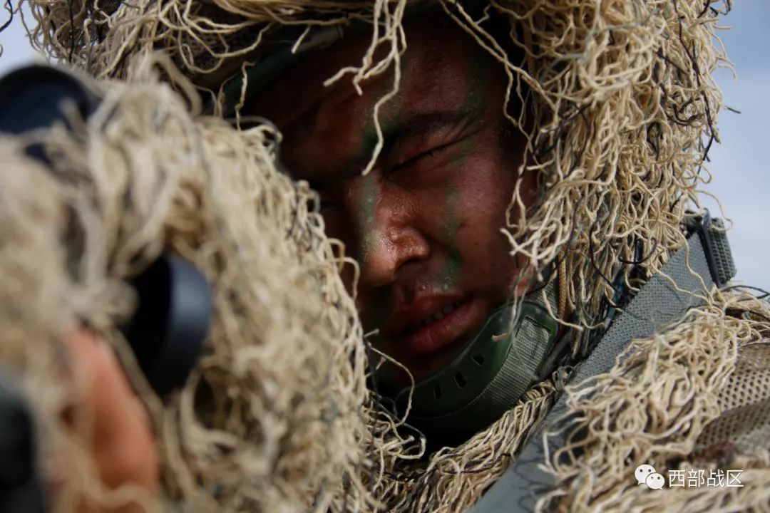 速来get√吉利服的正确的打开方式|狙击手|吉利服|战场_新浪军事_新浪