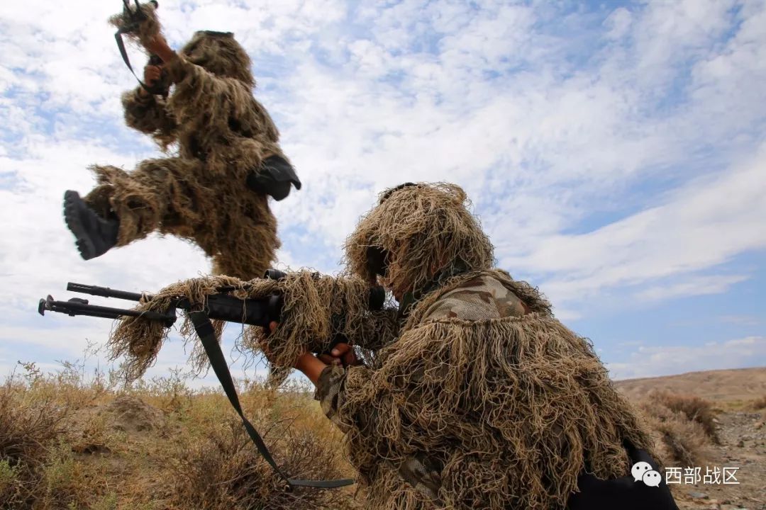 速来get√吉利服的正确的打开方式|狙击手|吉利服|战场_新浪军事_新浪