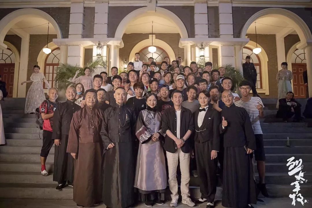 目前《烈火军校》已经结束拍摄,正在紧张的后期制作当中.