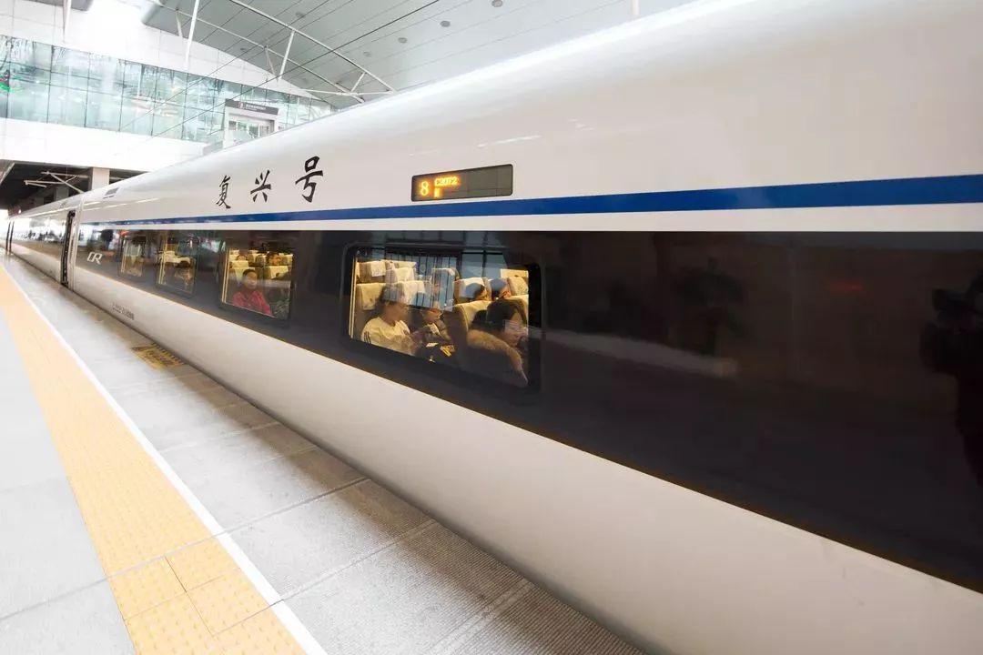 北京铁路局客运处朱殿萍介绍,京津城际开行列车由以前106.