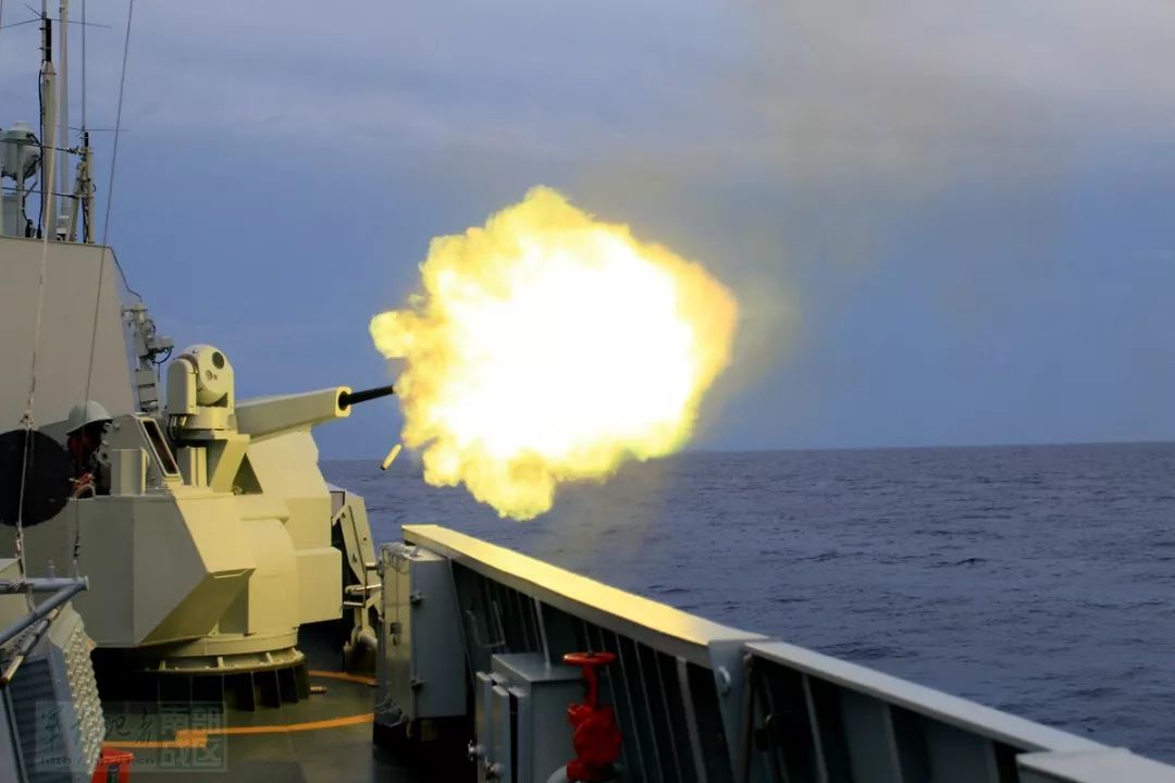 南部战区海军某护卫舰支队奔赴不同海域|舰炮|编队|训练_新浪军事