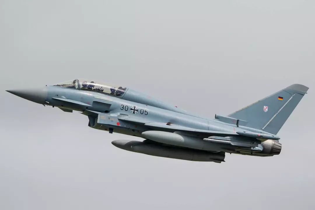 击落352架敌机,人类头号王牌飞行员竟是个小