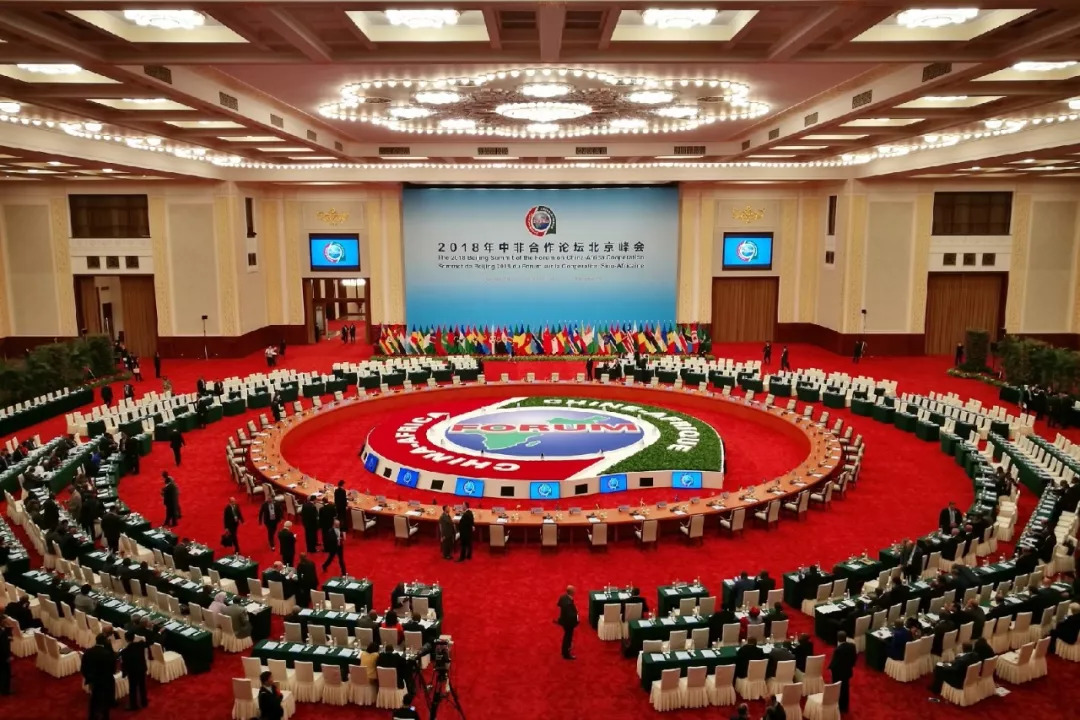 △圆桌会会场全景。（央视记者张晓鹏拍摄）