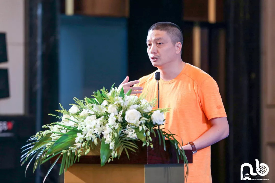 余飞:原来为作家和大神服务,现在又为消化ip服务,编剧的命咋这么苦?