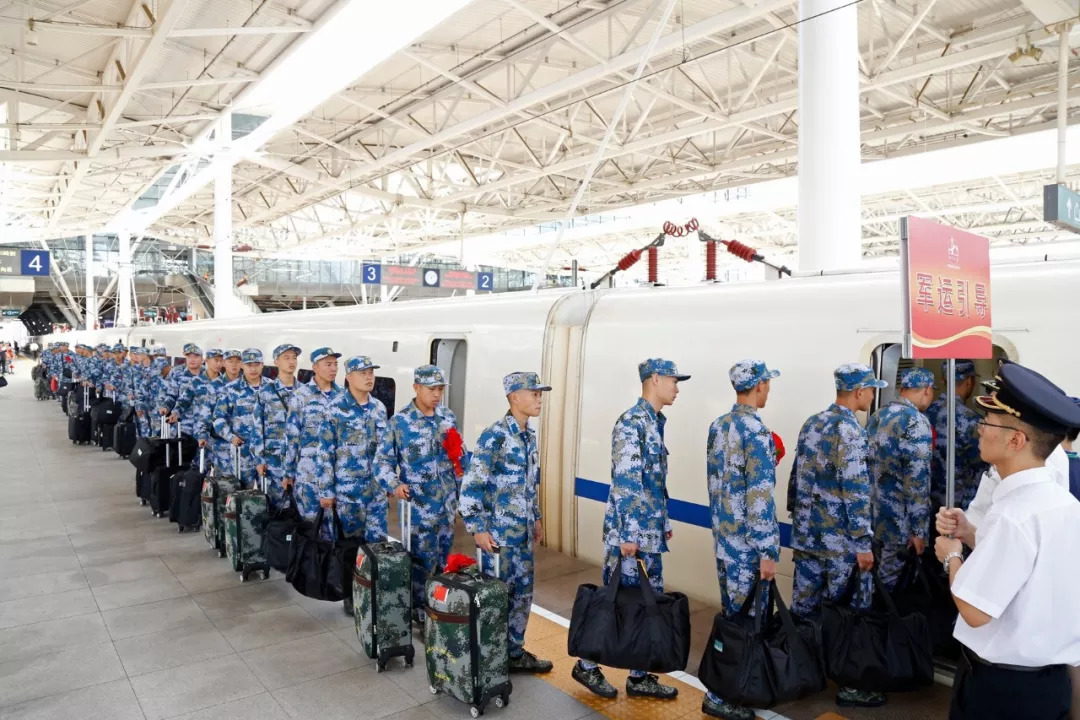 "00后",请入列!北海舰队迎来2018年首批新兵